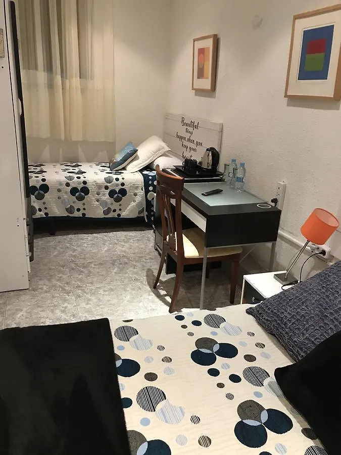 Hostal Aribau バルセロナ スペイン